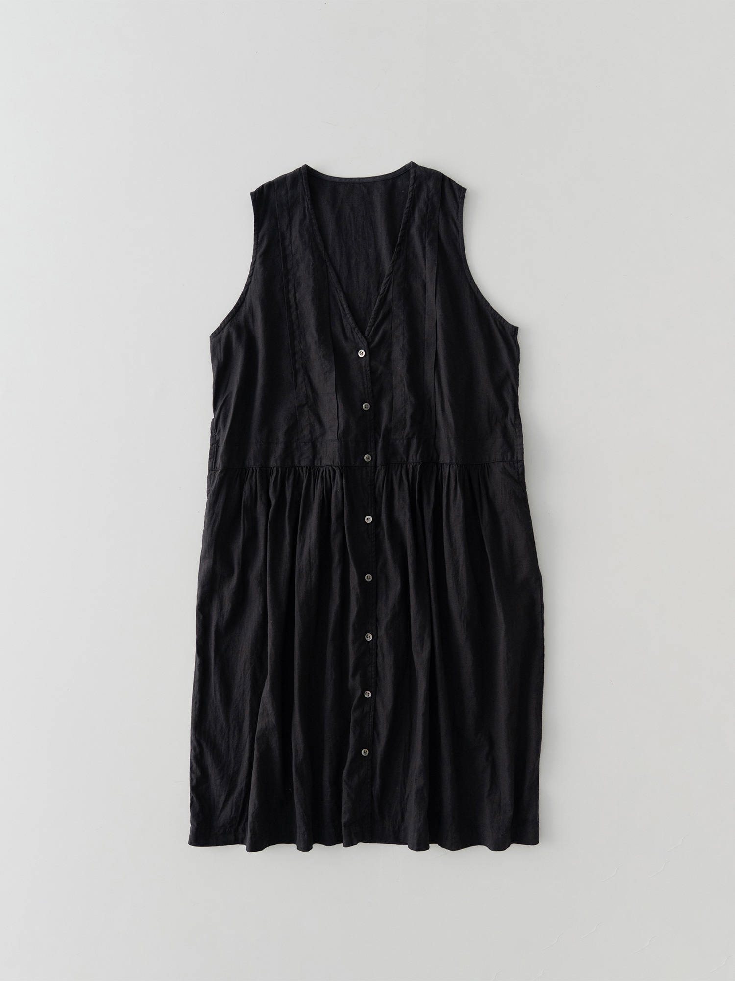 [UpcycleLino] Pleated Sleeveless Dress