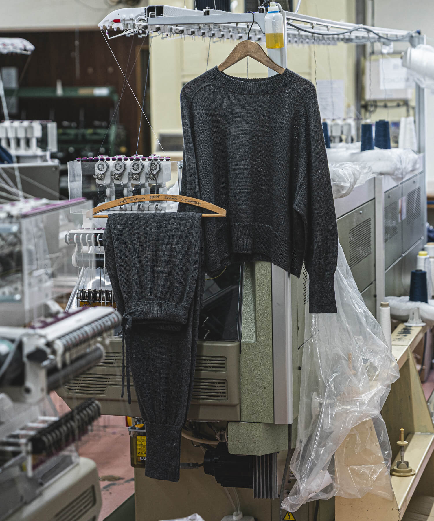 ネストローブのニット商品