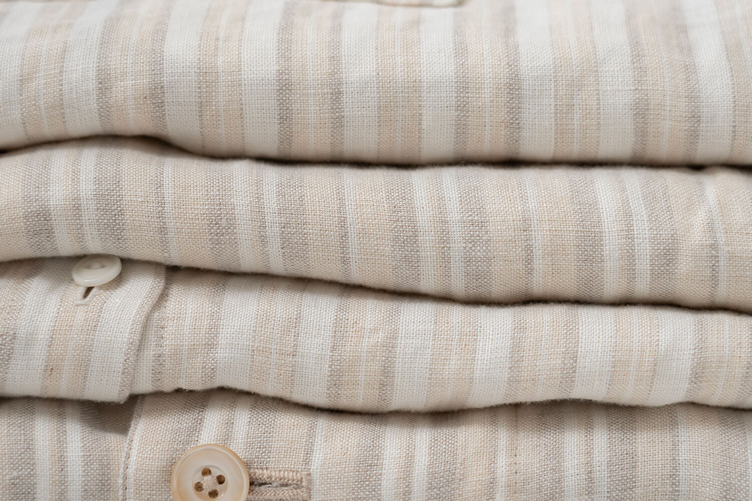 織上がった生地