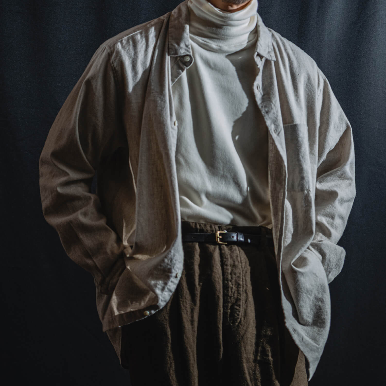 起毛リネンシャツの着用画像