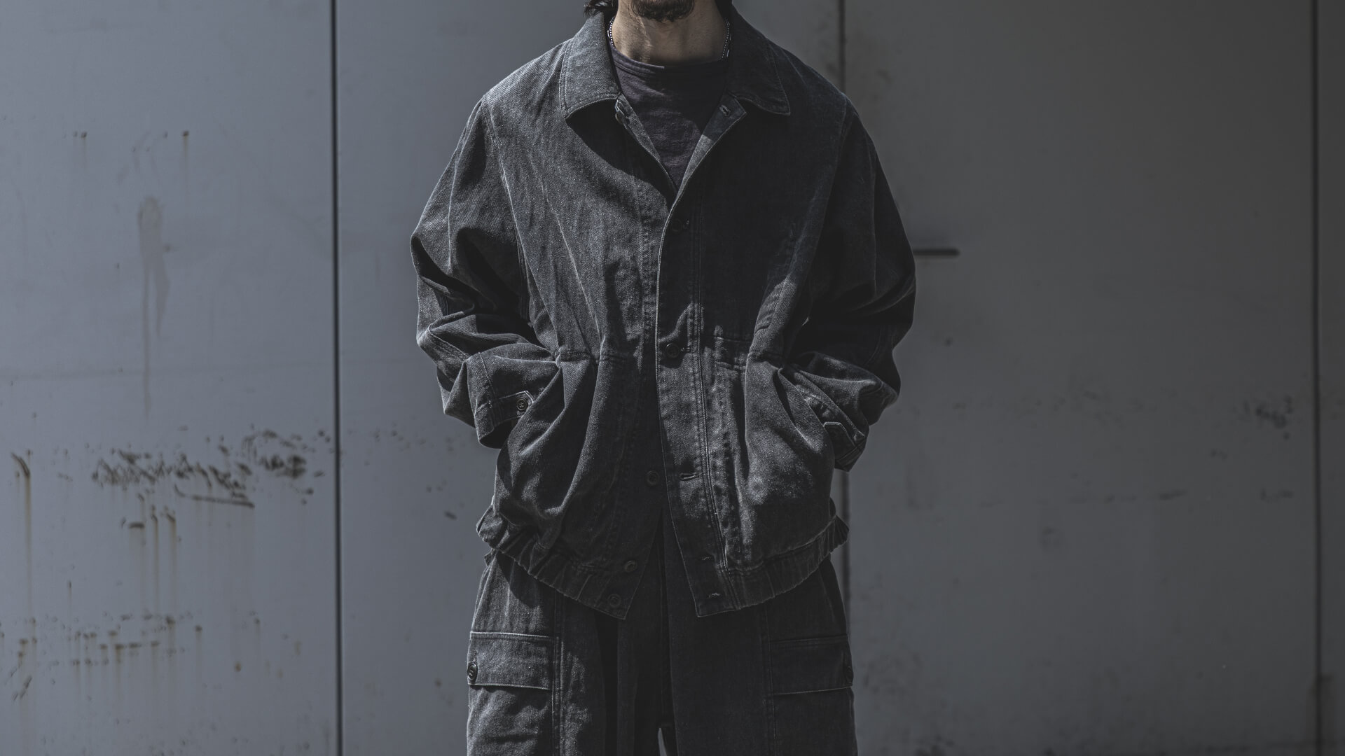 Cotton Linen Pigment-Coate Blousonの着用画像