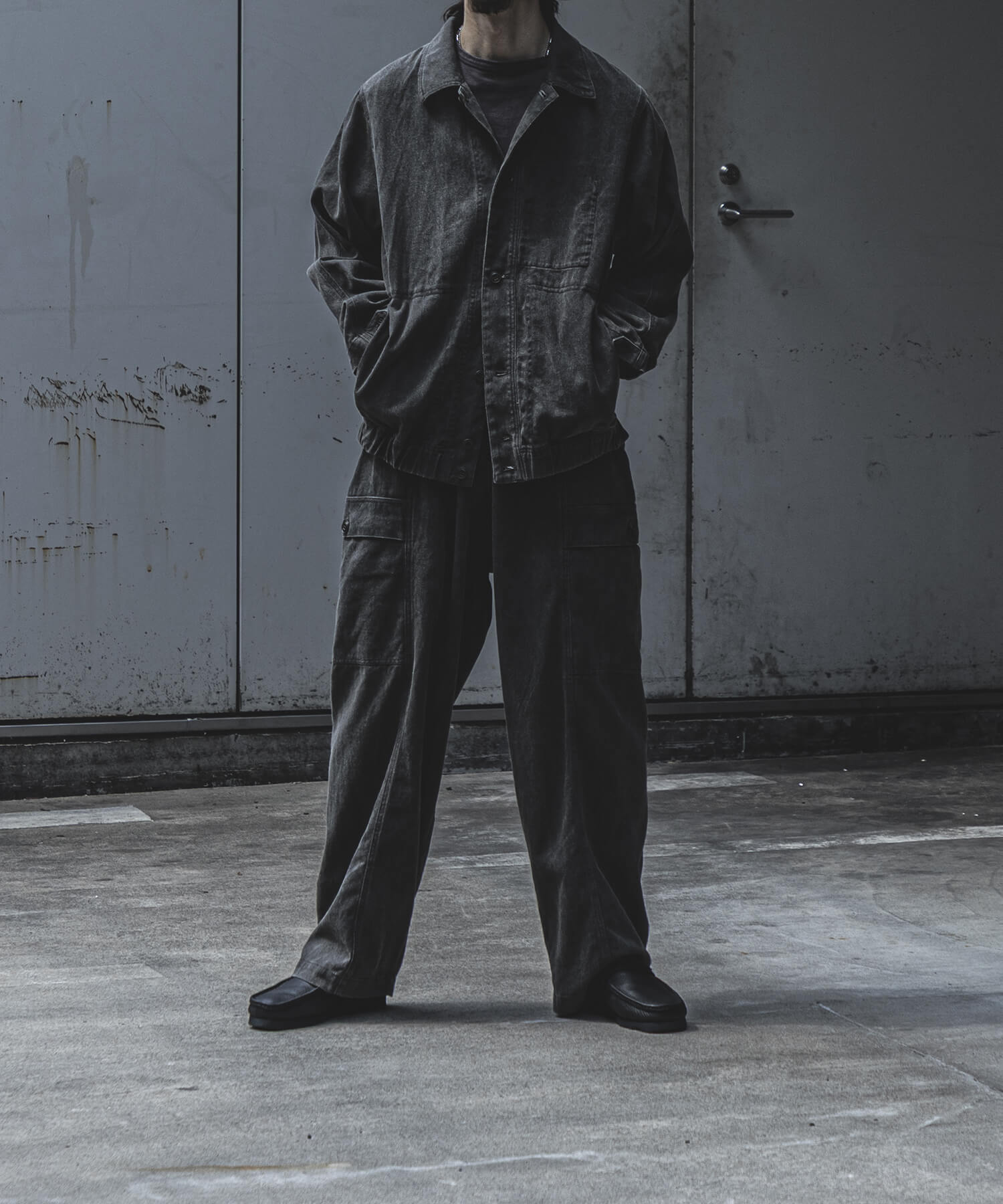 Cotton Linen Pigment-Coate Blousonの着用画像
