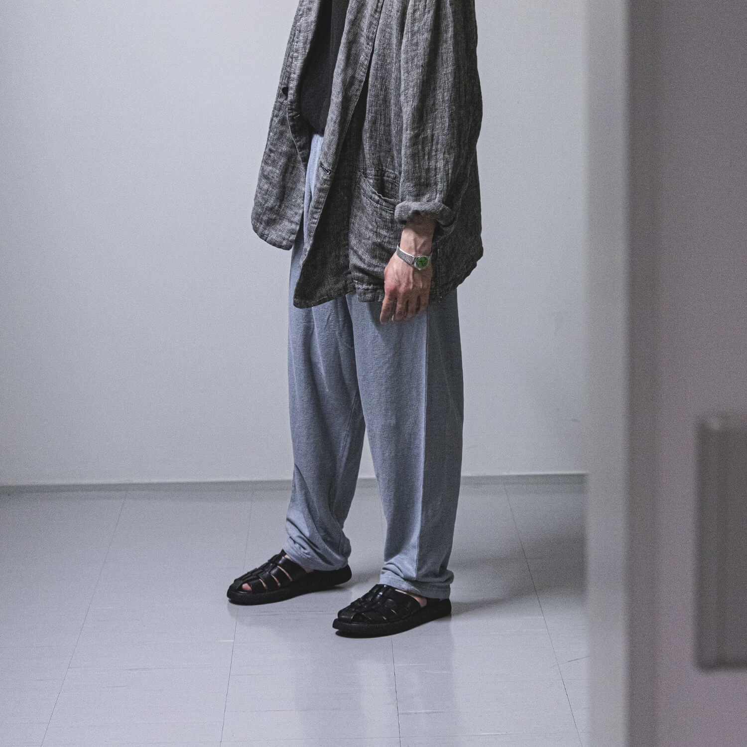 worn image