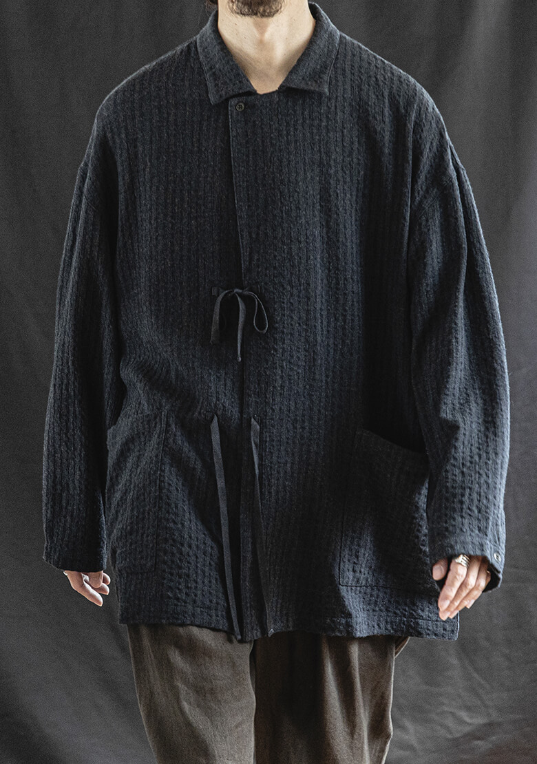 Wool Linen Mélange Stripe Easy Wide Pantsの着用画像