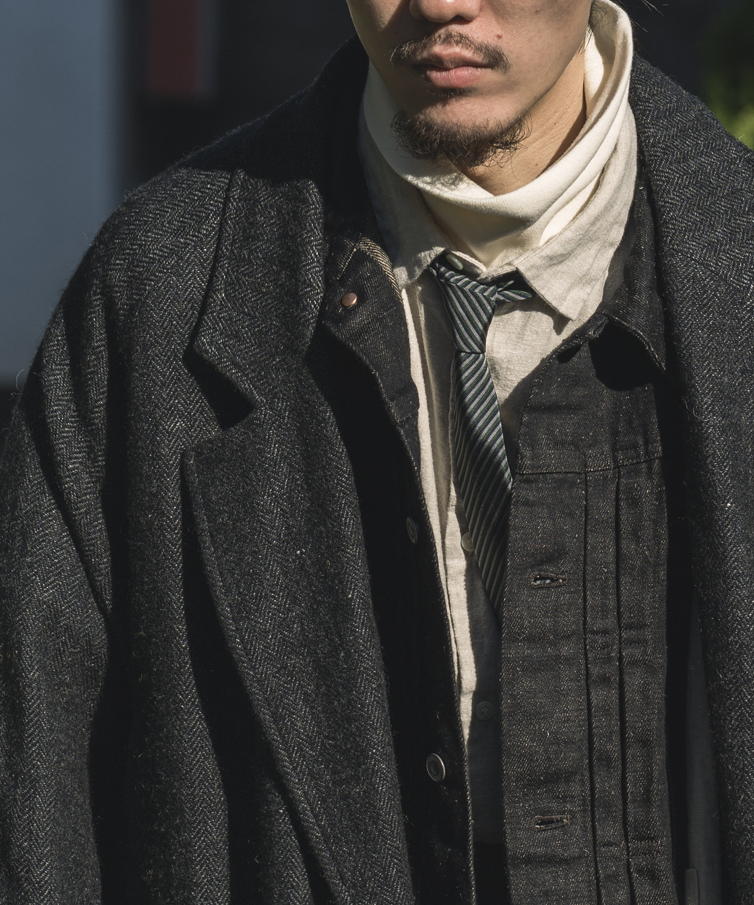 コットンヘンプデニムジャケットの着用画像