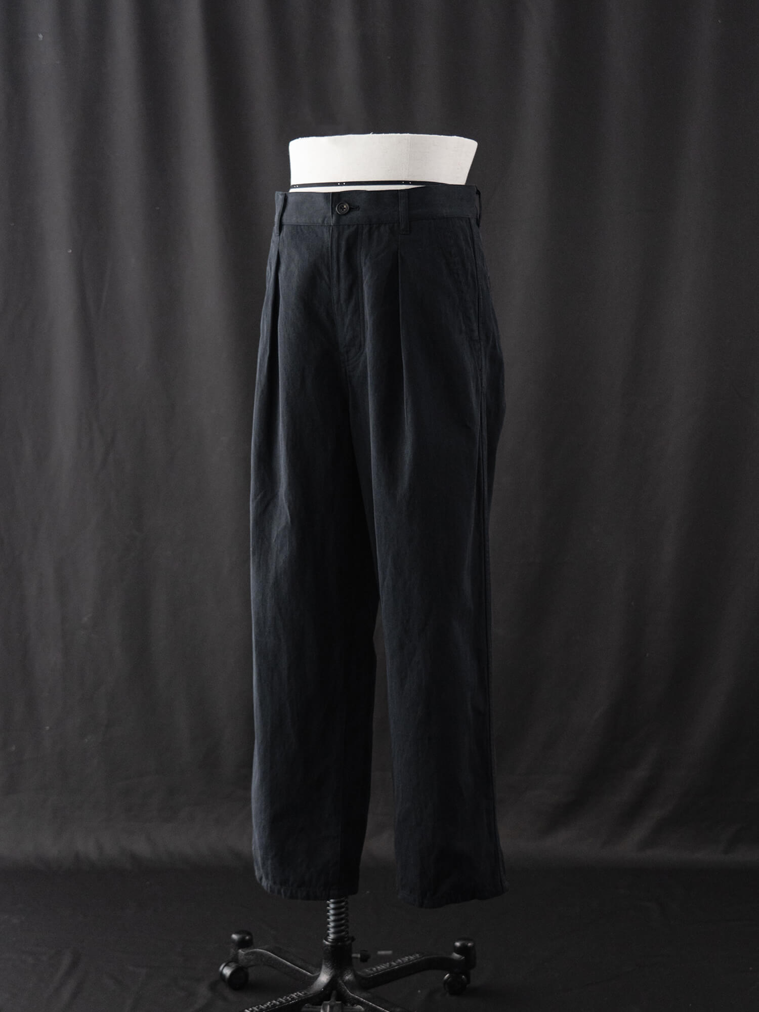 ヘリンボーントラウザーズ